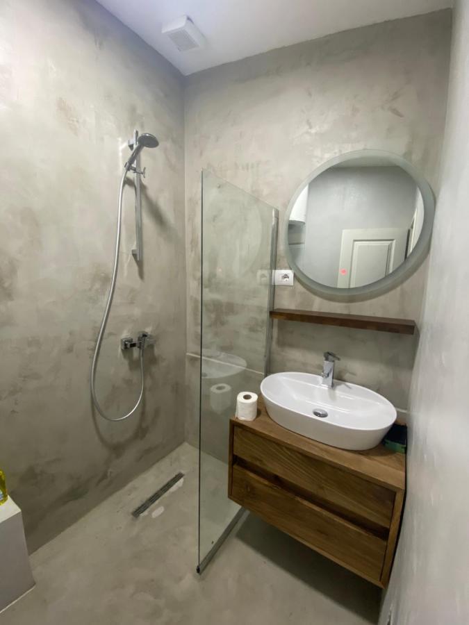 Studio Apartments Villa 24 Tirana Exterior photo