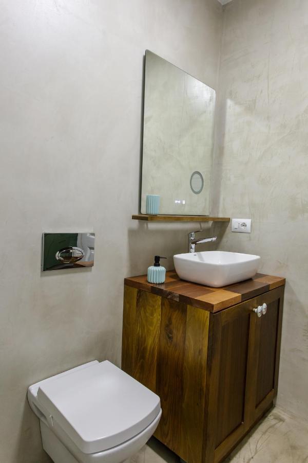 Studio Apartments Villa 24 Tirana Exterior photo